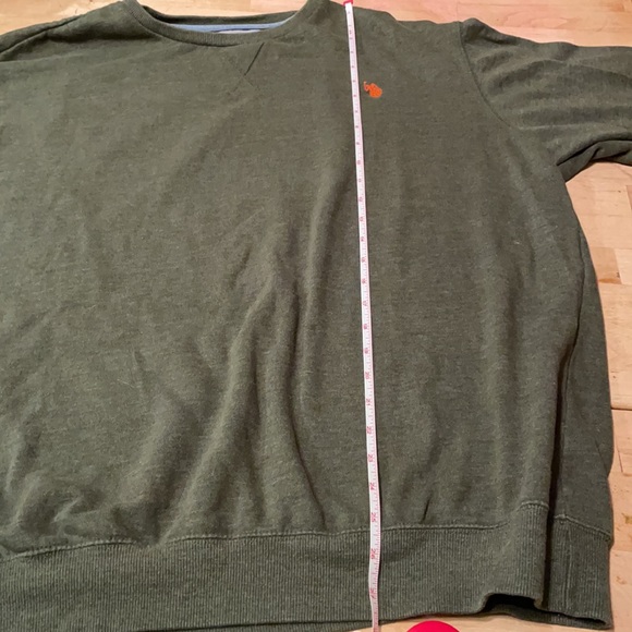 Men’s Polo Ralph Lauren army green pullover (sweatshirt material) - Picture 7 of 8